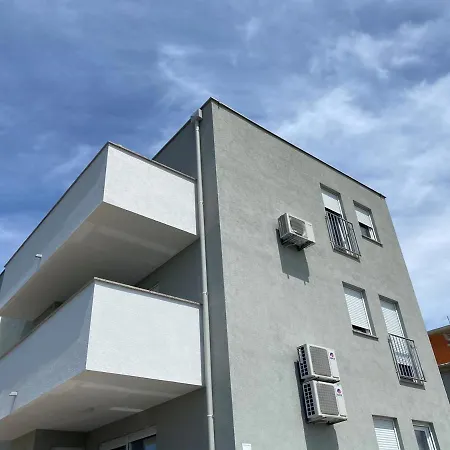 Apartman Ema With Sea View *